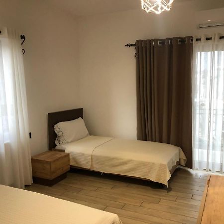 Vila Ilo Tushemisht 外观 照片